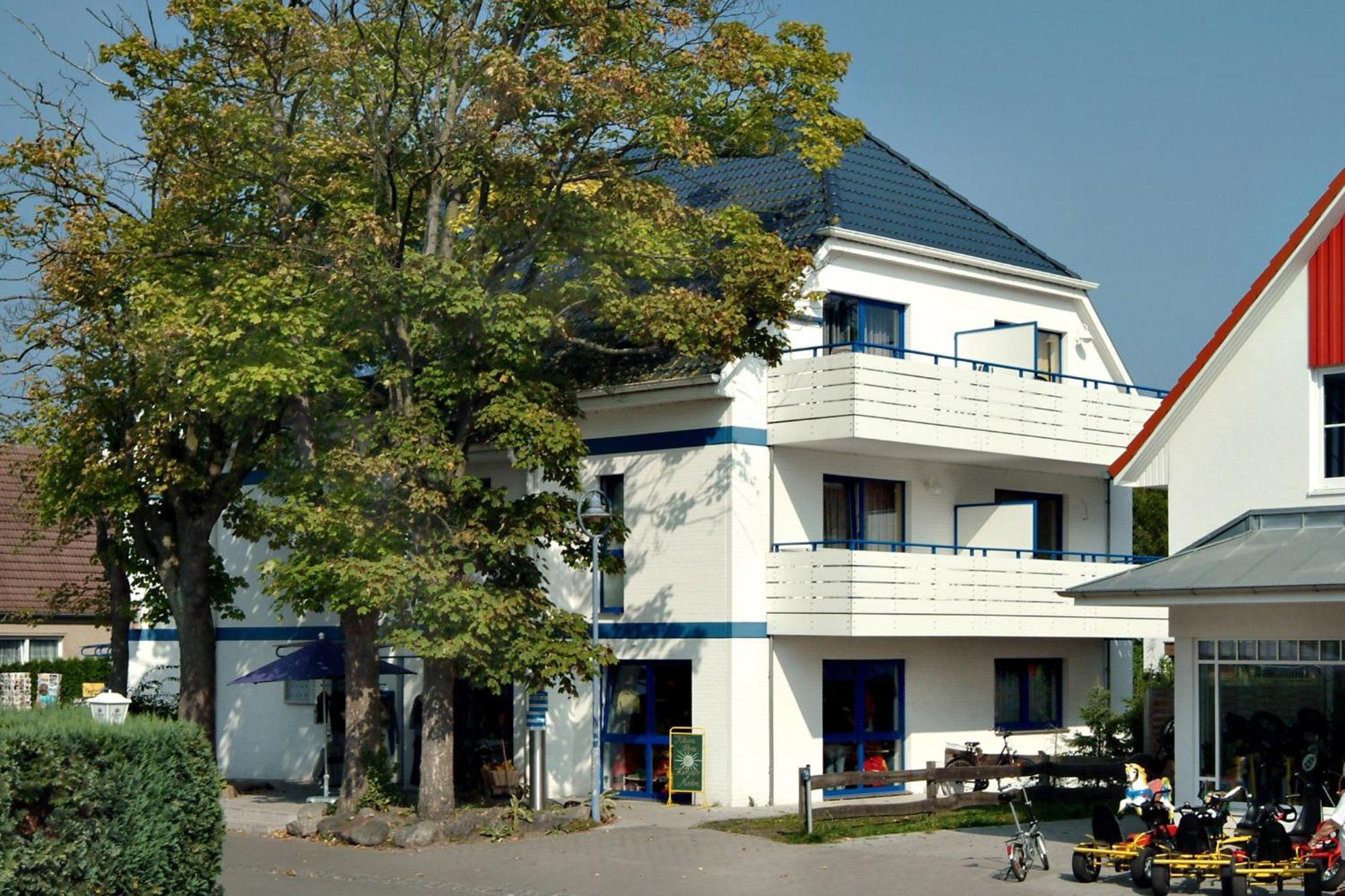 Appartmenthaus Central Fw 15 Zingst Exteriör bild